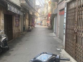 Bán nhà phố nguyễn chính, hoàng mai 36m, 3 tầng, ngõ thông, gần đường bờ sông sét, ao sào
