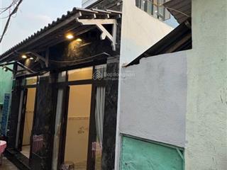 Siêu phẩm xuất hiện  giá tốt nhất thị trường nhà 4 tầng thời điểm hiện tại vị trí giáp đầm sen