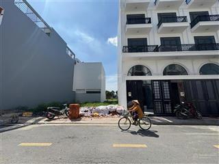 Bán lô đất thổ cư hẻm 55 tây lân,quận bình tân dt 4x18 cn 72m2 giá 4,3 ty