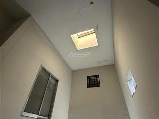 Bán nhà đẹp 2 tầng rộng chỗ để xe hơi gần chợ lê đình cẩn, bình tân dt 68m2 chỉ có 4,8 tỷ