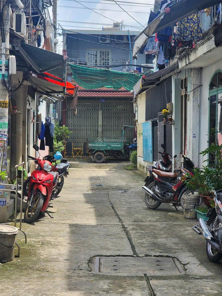 Ngộp bank bán gấp nhà hẻm xe tải thông đường quốc lộ 1a bhhb bình tân dt 40 m2 chỉ có 3,4 tỷ