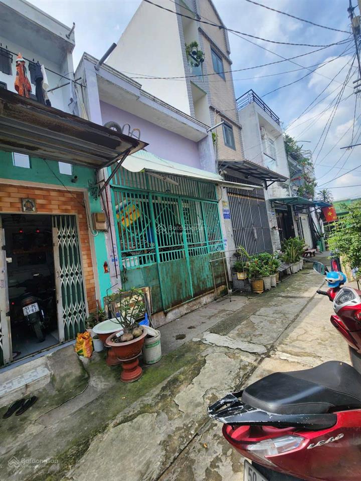 Ngộp bank bán gấp nhà hẻm xe tải thông đường quốc lộ 1a bhhb bình tân dt 40 m2 chỉ có 3,4 tỷ