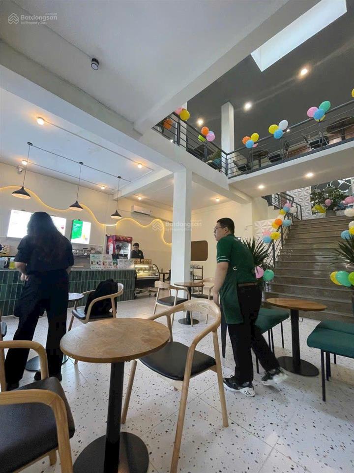 Bán căn góc 2 mặt tiền hòa bình và khuông việt quận 11 dt 13x13,5m giá 27,6 tỷ