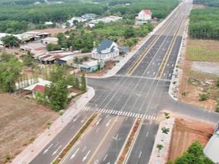 10 nền mặt tiền nhựa  sát trung tâm  2500m2 xây trọ, nhà vườn, nghỉ dưỡng  bán lẻ sinh lời