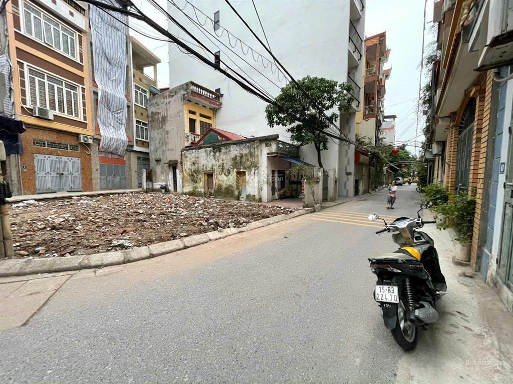 Cực phẩm cực rẻ sài đồng, ngõ ô tô tải tránh, vào đất. dt 62m2, mt 4,7m, kề lô góc, chỉ 11,2 tỷ