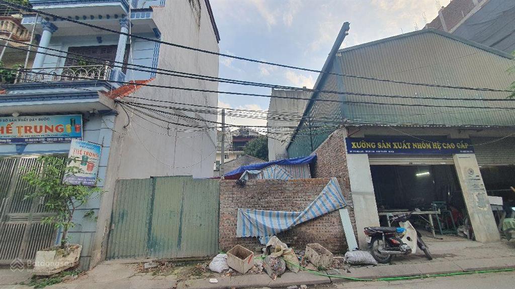 Không xem là tiếc xem là muốn xuống tiền siêu phẩm thạch bàn kề chợ, xe ô tô 7 chỗ, 94m2 12,6 tỷ