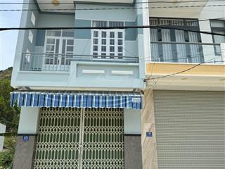 Bán nhà mặt tiền ngô văn sở phường vĩnh hoà gần trường học, cách biển 5 phút di chuyển ngang 4 m5