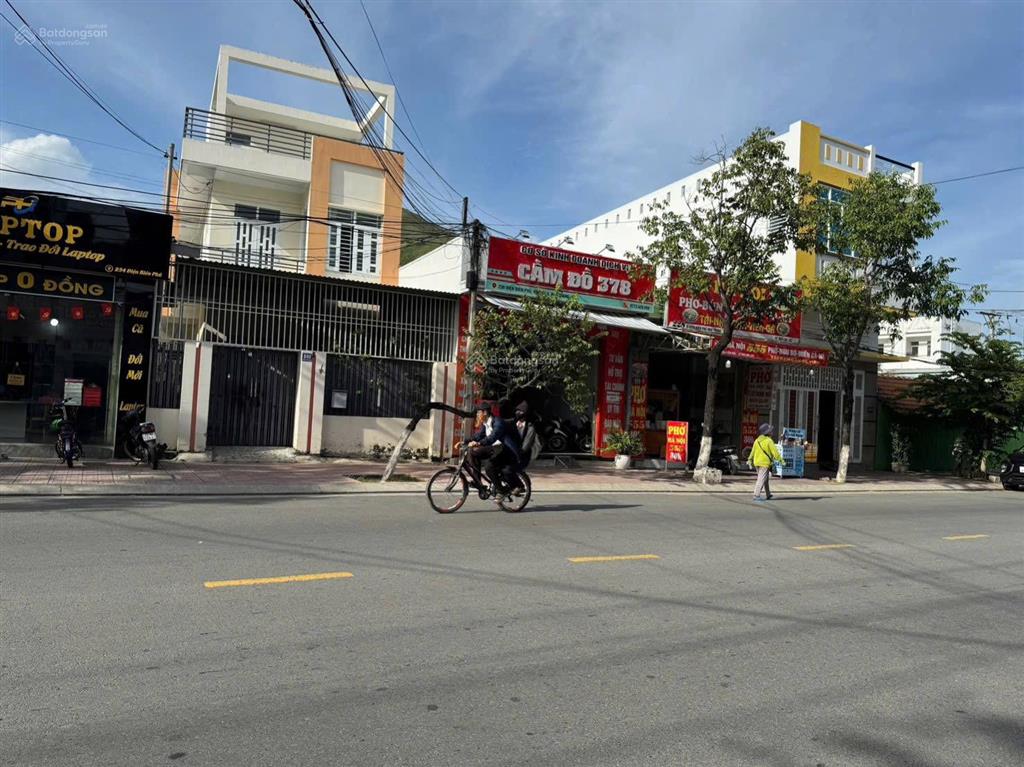 Bán đất tặng nhà mặt tiền điện biên phủ diện tích 153 m2 giá 80 tr/m2 hiện có nhà đang cho thuê