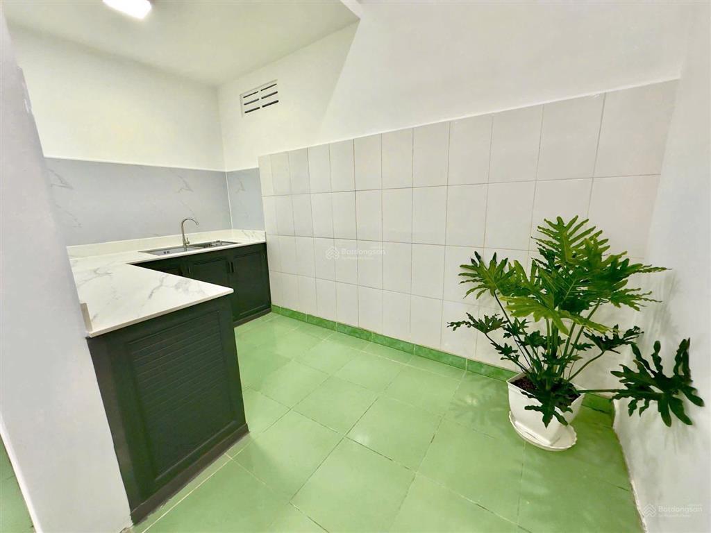 Bán nhà cấp 4 bề ngang 6,97 gần đường điên biên phủ , trường học diện tích 84,4 m giá 4 tỷ 1