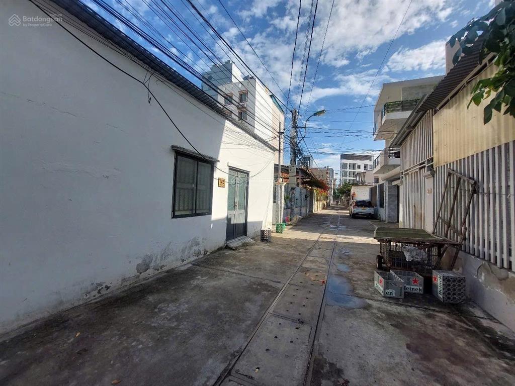 Bán nhà cấp 3 mặt tiền ngang 15 m tại dương hiến quyền, phường vĩnh hoà, giá 75 tr/m2 giá tốt