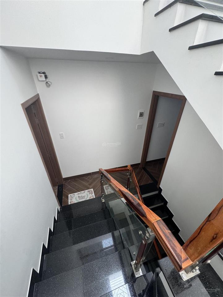 Bán nhà 4 tầng khu acc vĩnh hoà diện tích sàn 230m2 cách biển 300m giá cực tốt tại kđt