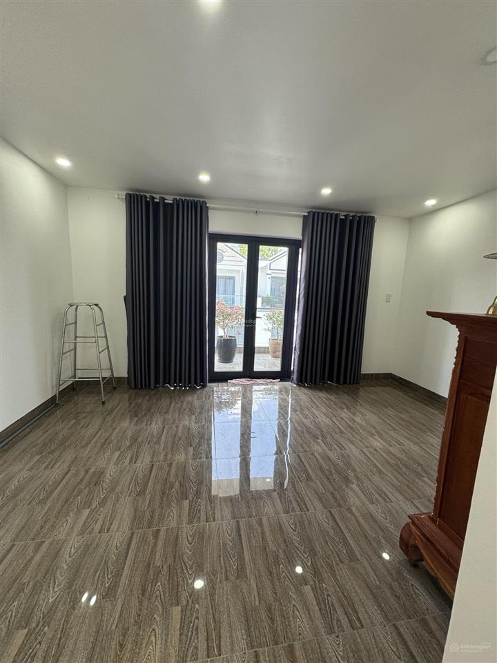 Bán nhà 4 tầng khu acc vĩnh hoà diện tích sàn 230m2 cách biển 300m giá cực tốt tại kđt