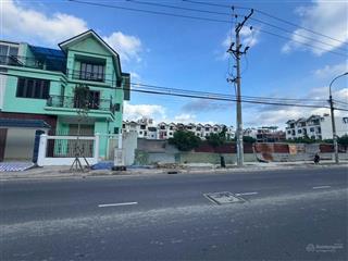 Cực hiếm 1 lô biệt thự duy nhất tại kđt cách biển phạm văn đồng 300m cần bán nằm ngay mặt tiền