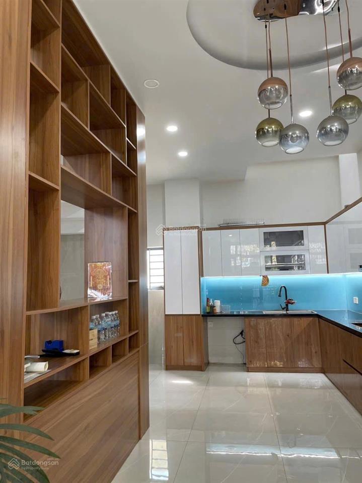 Bán nhà 3 tầng hẻm củ chi diện tích 78,8m2 ngang 6,67m hướng đông giá 7tỷ8 cách biển 1,5km