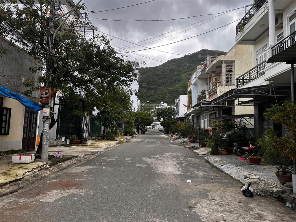 Bán lô đất mặt tiền bùi huy bích ngang 4 m diện tích 60 m