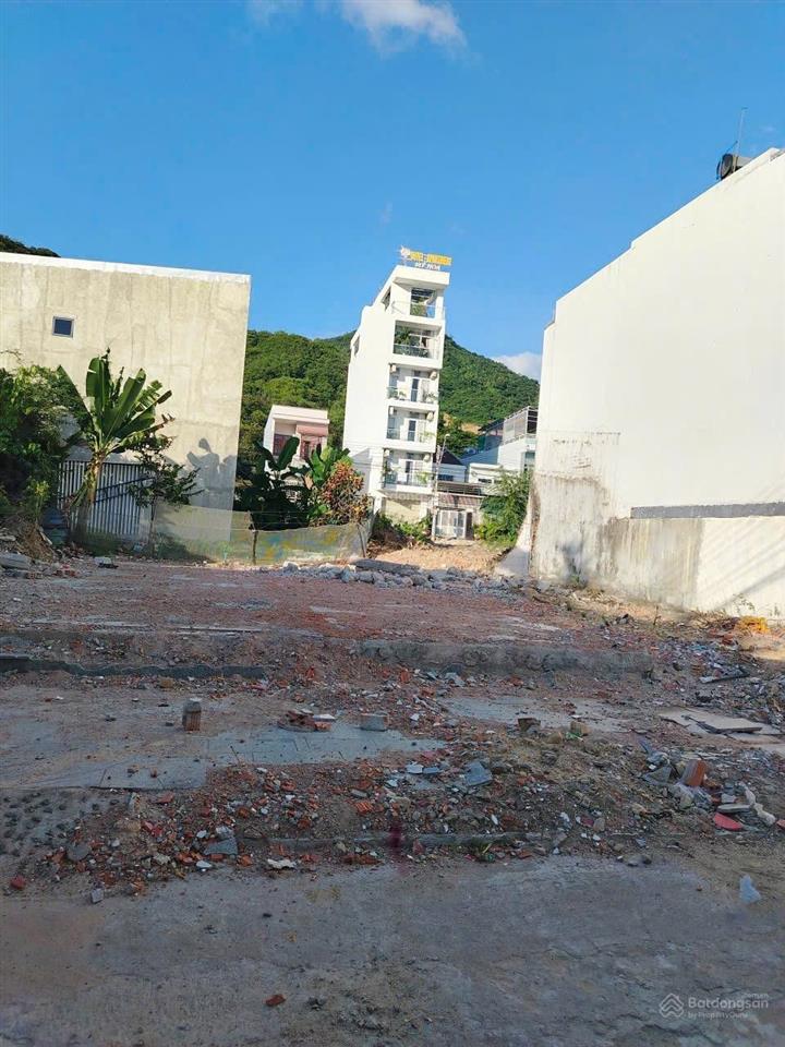 Bán lô đất giá đầu tư đường nguyễn an , bắc nha trang diện tích 64 m cách biển 800 m chỉ 3 tỷ 6