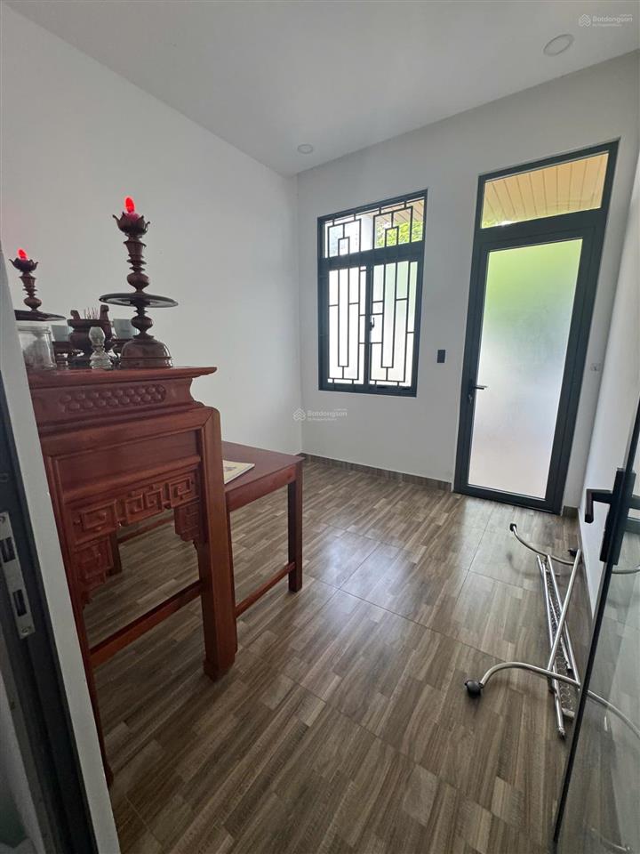 Bán nhà 2 mặt tiền phó đức chính, vĩnh hoà, nha trang 1 trệt 1 lầu sổ hoàn công 137,2m2 giá 10tỷ