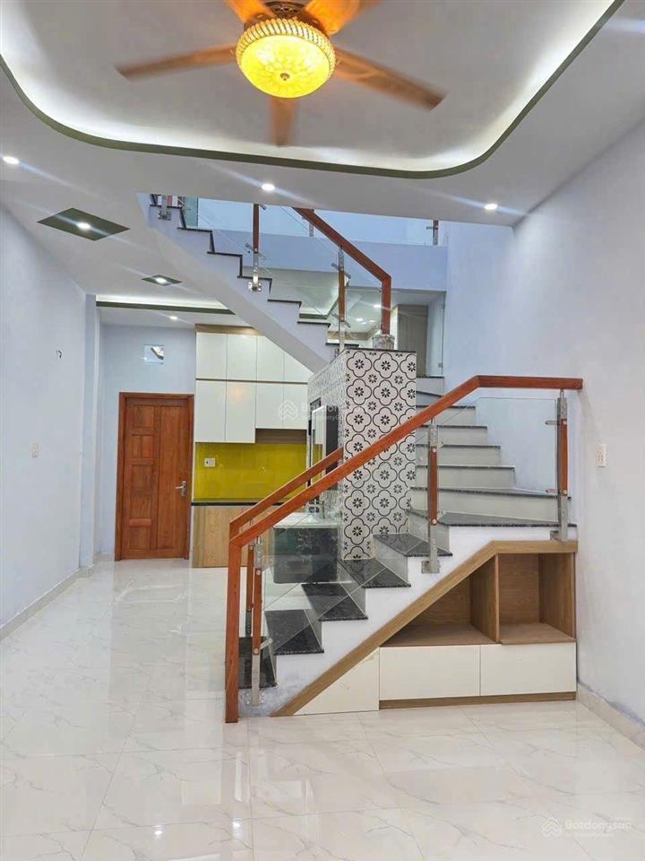 Bán 2 căn nhà đẹp nhỏ xinh cho gia đình trẻ chỉ từ 780 triệu đến 880 triệu