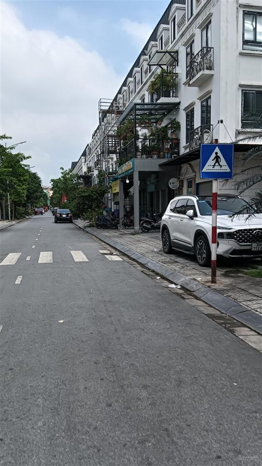 Bán đất tặng nhà nguyễn viết xuân, hà đông. 48 m², 2 tầng, 6,5 tỷ, suzuki đỗ cửa. 0383 522 ***.