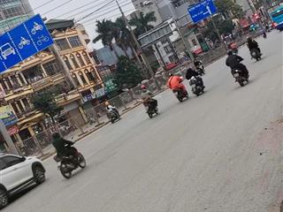 Hính chủ bán nhà mặt đường ngọc hồi  thanh trì dt 105m²  mặt tiền 5m  giá chỉ 25 tỷ