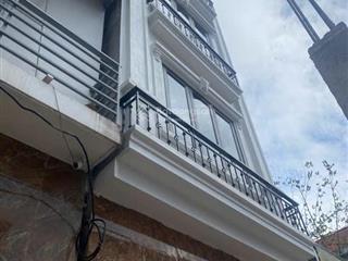 Nhà đẹp mới quỳnh đô thanh trì dt 33m2 5 tầng mt 3,3m chào 4,9 tỷ có thương lượng
