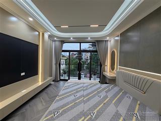 Nhà đep full nội thất thang máy ngọc hồi thanh trì. dt 46m2 6 tầng mt 4m. chào 16.1 tỷ