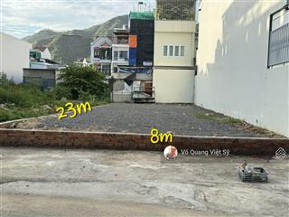 Bán gấp 2 lô đất vàng gần bến du thuyền giá chỉ 55 triệu/m2