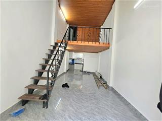 Nhà cổ nhuế tiện ích bạt ngàn  ở ngay 33m  giá chỉ 2.9 tỷ (1tl3204)