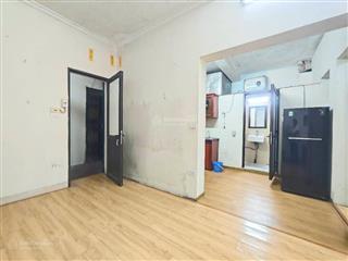 Tập thể nghĩa tân ô tô ở ngay full đồ  ban công 40m2 3.59 tỷ (2cg36354)