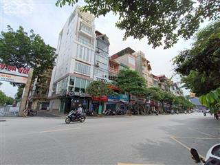 Cần cho thuê 2 tầng 2 và 3 nhà liền kề mặt phố vạn phúc diện tích 45m2 1 tầng giá 5tr/1 tầng 1tháng