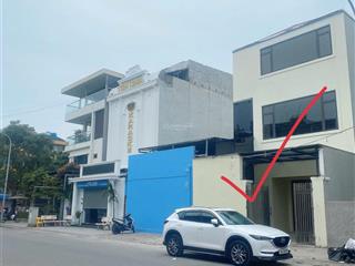 Cho thuê văn phòng 140m2, 2pn, 1wc, 1 p rộng 8 triệu ở trâu quỳ, gia lâm, hn. đường rộng 22m. có đh