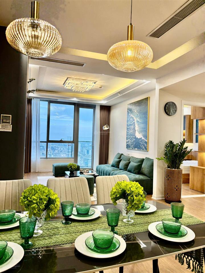 Căn 110m2 golden field "hoa hậu" tòa nhà 3 phòng ngủ 3 vệ sinh ban công đông nam cần bán gấp