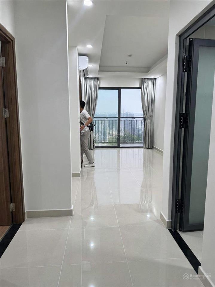 Bán căn hộ 68m saigon riverside complex, quận 7 nhà mới, có hợp đồng thuê 9,5tr/tháng