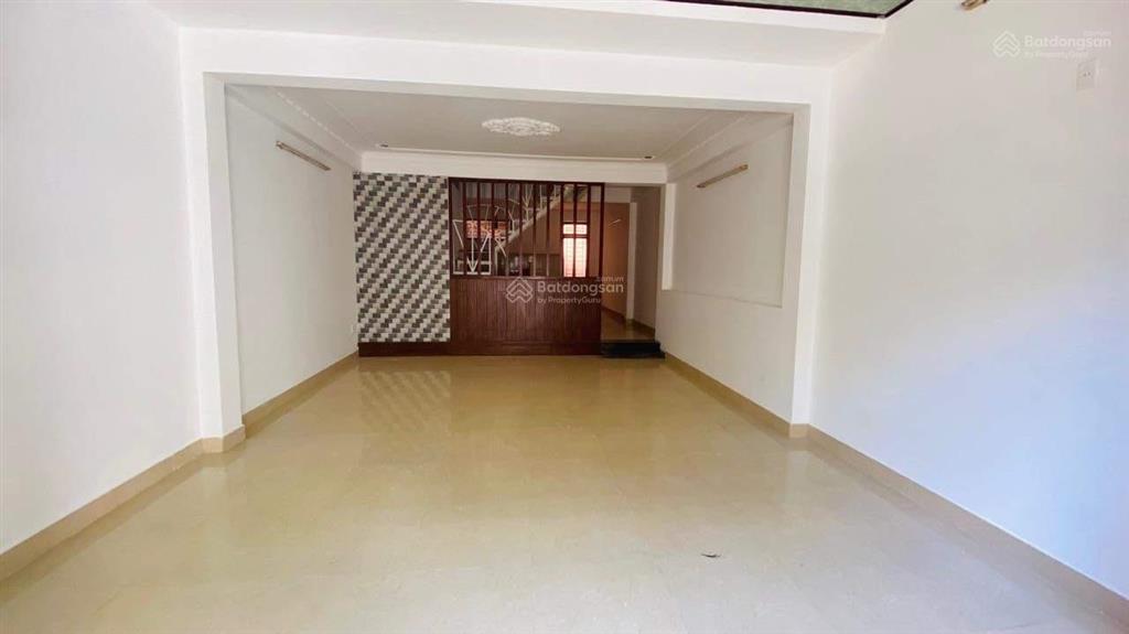 Cơ hội đầu tư. chính chủ cần bán nhà 2 tầng mt tiên sơn 20  hoà cường nam  hải châu