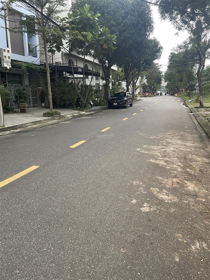 Chính chủ cần bán lô đất mt đường đinh thị hoà. vị trí sát phạm văn đồng