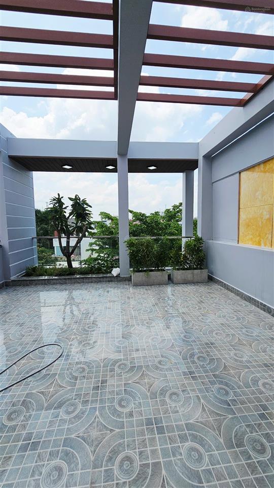 Nhà đẹp hiện đại mặt tiền ngang 5 ngay gần chợ phú thuận5x204 tầng giá tốt khu vực