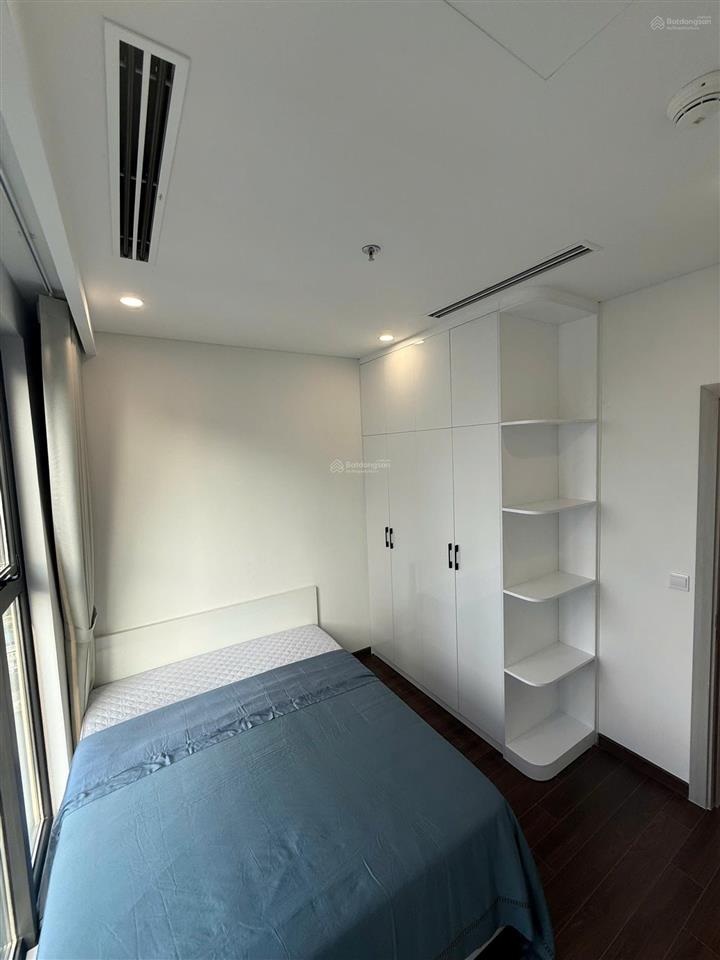 Gia đình tôi cần nhượng lại ch 2n2vs + 1 toà masteri tại tổ hợp vinhomes smart city  0974 046 ***
