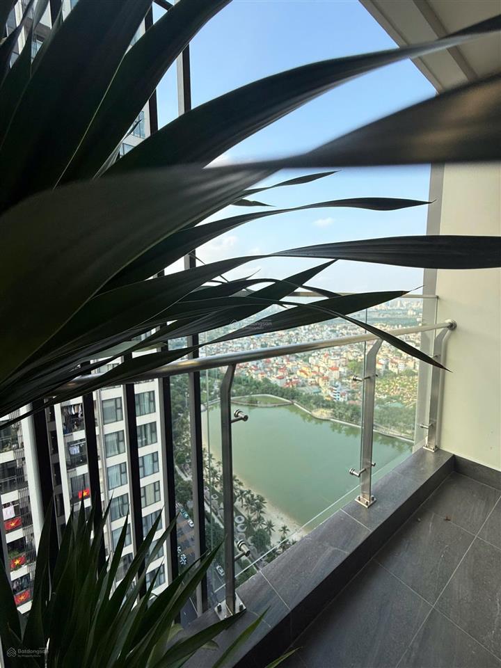 Gia đình tôi cần nhượng lại ch 2n2vs + 1 toà masteri tại tổ hợp vinhomes smart city  0974 046 ***
