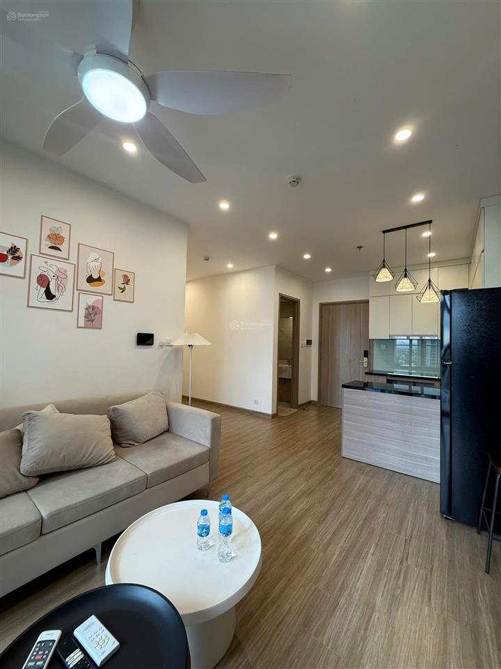 Siêu rẻ chính chủ gửi bán ch 1n+1  46.5m2, 3.2tỷ, phân khu (sa) dự án vinhomesmart city tây mỗa