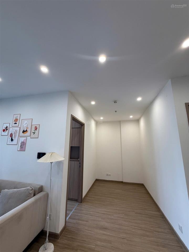 Siêu rẻ chính chủ gửi bán ch 1n+1  46.5m2, 3.2tỷ, phân khu (sa) dự án vinhomesmart city tây mỗa