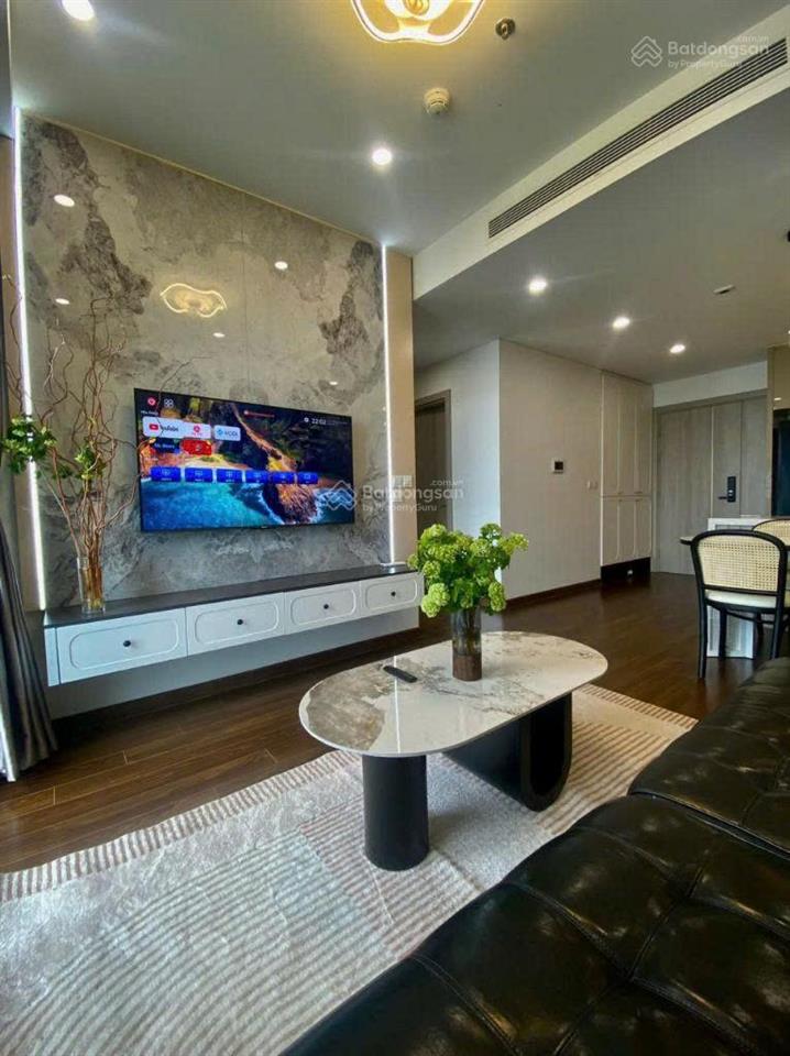 Chính chủ gửi bán căn hộ 3 ngủ 2 vệ sinh toà west a  0974 046 ***