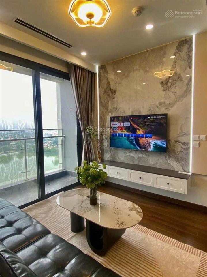 Chính chủ gửi bán căn hộ 3 ngủ 2 vệ sinh toà west a  0974 046 ***