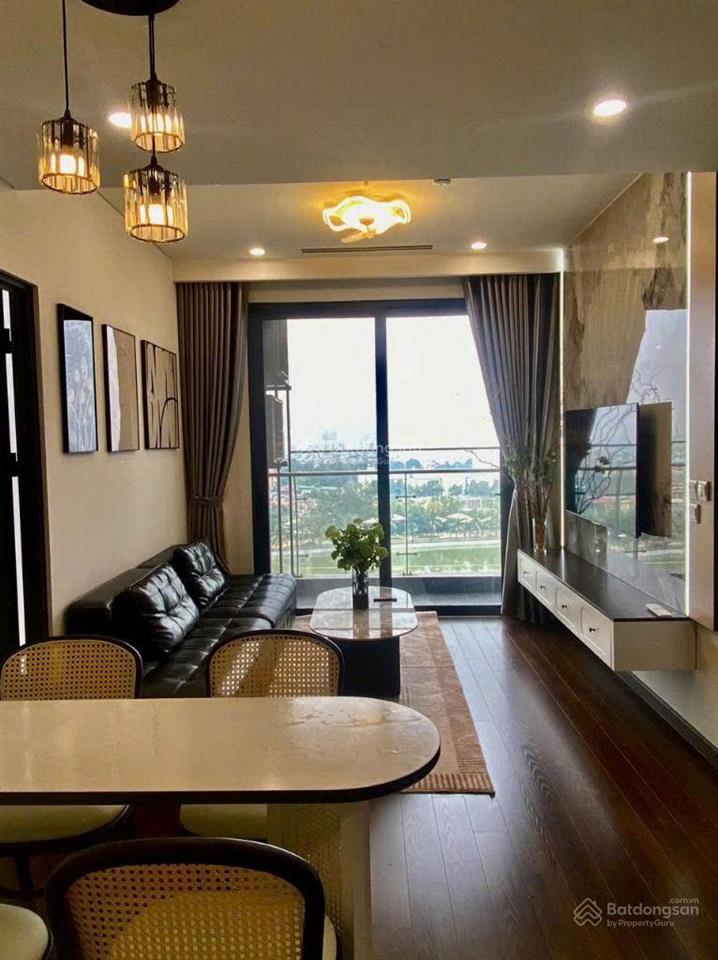 Chính chủ gửi bán căn hộ 3 ngủ 2 vệ sinh toà west a  0974 046 ***