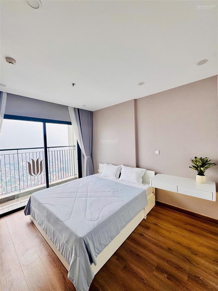 Cần bán căn hộ 2pn  2vs, 62m2 imperia toà i1, view hồ  tầng trung  view hồ