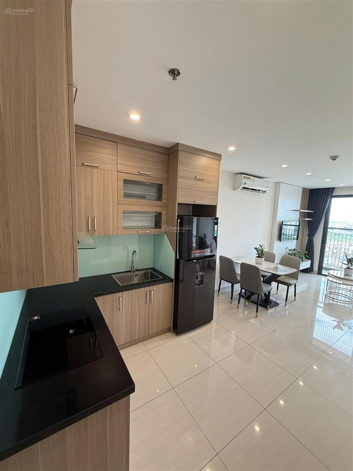 Siêu rẻ chính chủ gửi bán ch 1n + 1  46.5m2, 3.2 tỷ, phân khu (s) dự án vinhomesmart city tây mỗ
