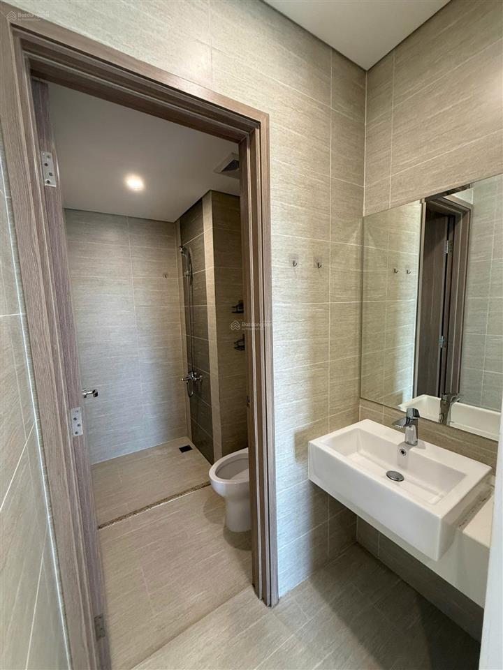 Siêu rẻ chính chủ gửi bán ch 1n + 1  46.5m2, 3.2 tỷ, phân khu (s) dự án vinhomesmart city tây mỗ