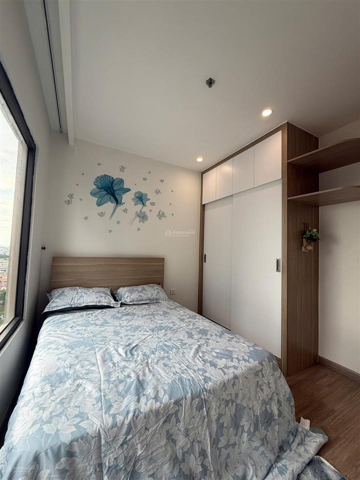 Hot chính chủ bán ch 2n + 1, 63.4m2, 4 tỷ tròn, vinhome smart city   0974 046 ***