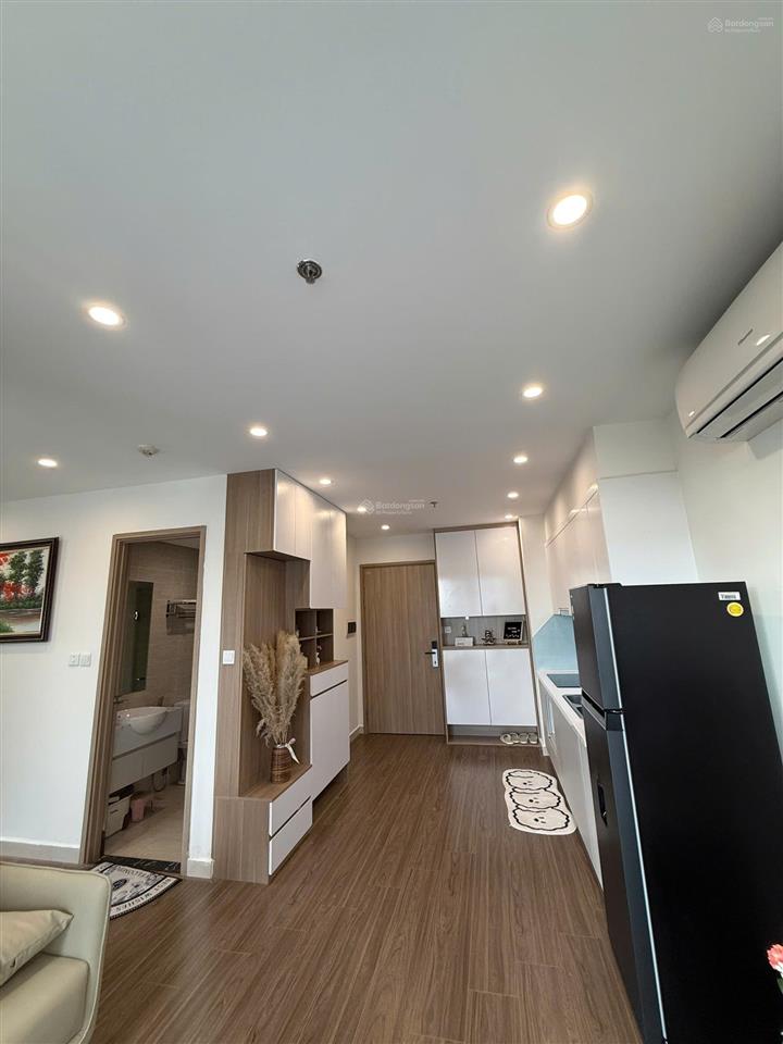 Hot chính chủ bán ch 2n + 1, 63.4m2, 4 tỷ tròn, vinhome smart city   0974 046 ***