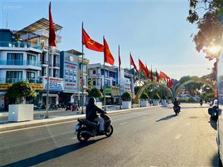 Bán tòa nhà 4 tầng  trung tâm phan rang  gần biển  14 tỷ  đường rộng 37m