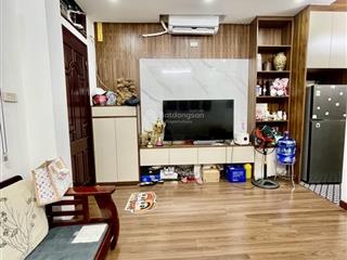 3x.tỷ  tập thể tầng 4 hvkt quân sự hoàng quốc việt . 34/60m2 sử dụng full nội thất về ở ngay